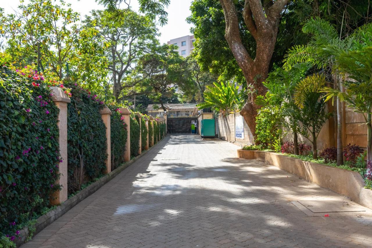 Tropical Themed 3Br And Dsq Apartment Nairobi Exteriör bild